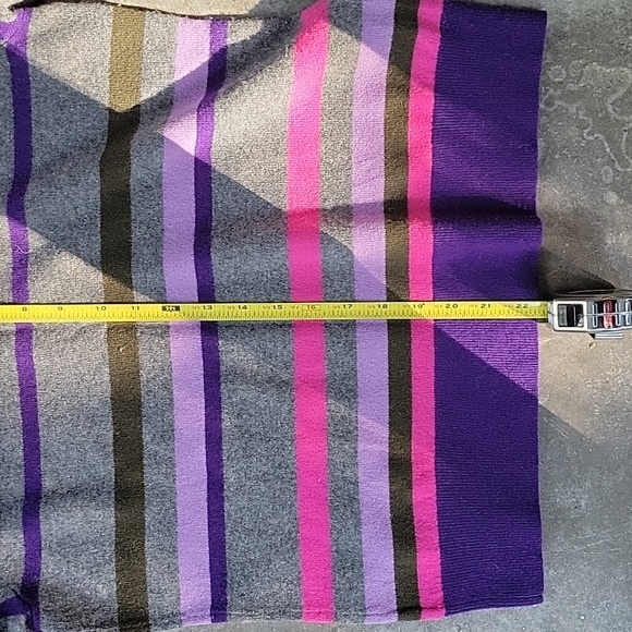 Carlisle Cashmere Sweater - Picture 6 of 8